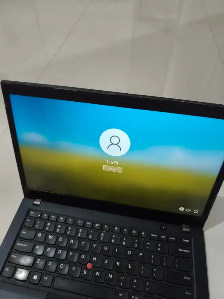 PRELOVED LAPTOP LENOVO THINKPAD T480S touchscreen