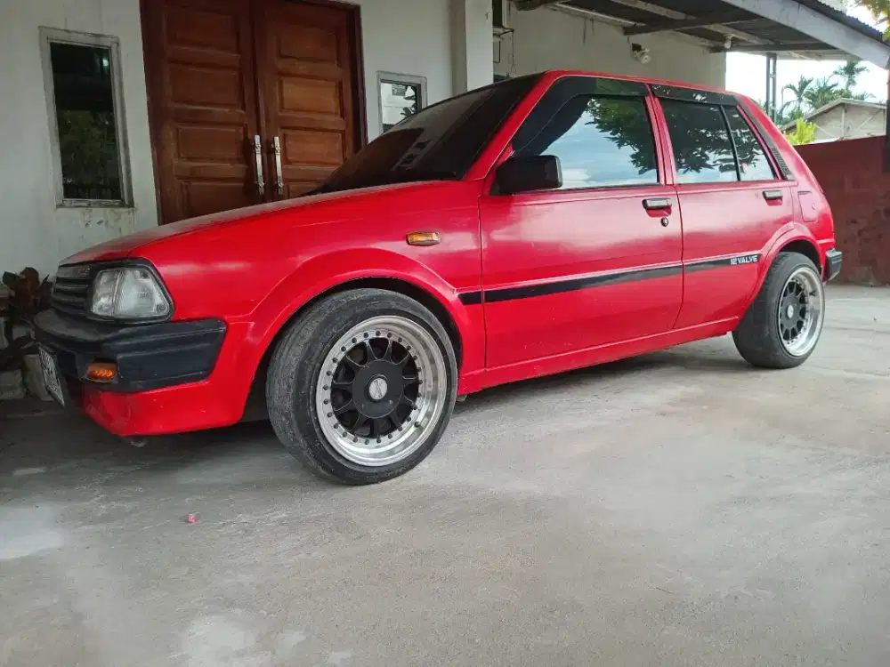 Starlet kotak ,pelek racing 15