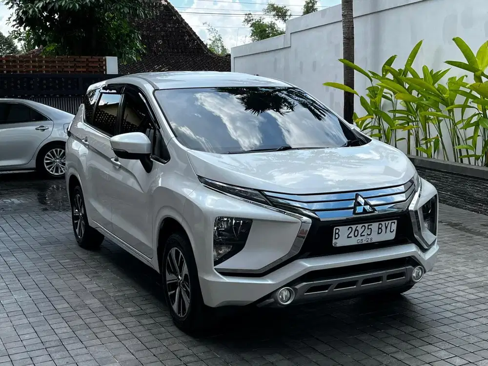 Xpander Sport Matic 2018