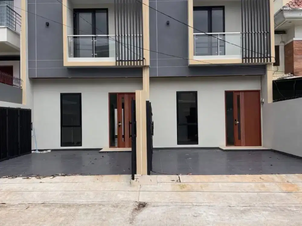 Dijual Rumah 2 Lantai Siap Huni di Kav Dki Jakarta Barat