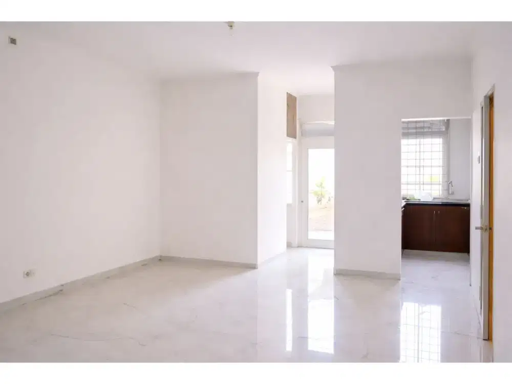 DIJUAL RUKO BAGUS SEBRANG AEONMALL PLAZA AMSTERDAM SENTUL CITY SSC011