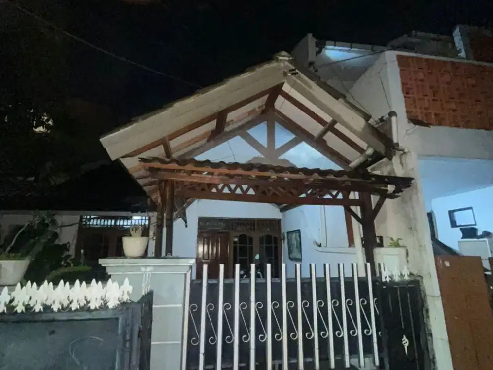 Rumah Minimalis 1 Lantai di Taman Kedaung. Lingkungan Tenang.