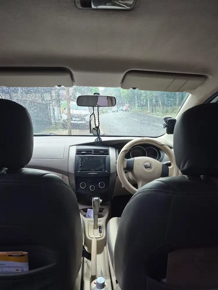 Nissan Livina 2008 Bensin