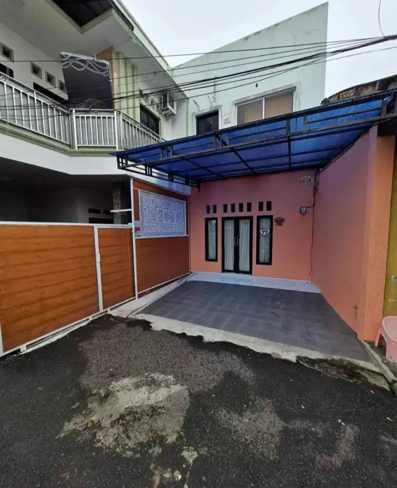 Rumah second dijual tingkat Klpa dua wetan Ciracas Jaktim