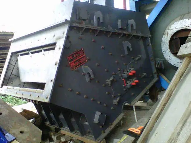 JUAL CEPAT! Impact Crusher model PF 1315 TAHUN 2011