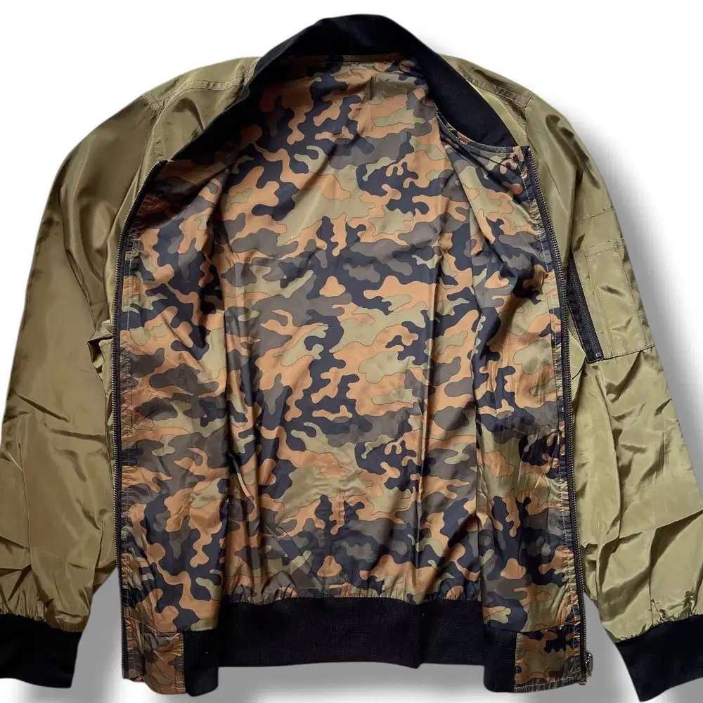 Jaket Bomber Army