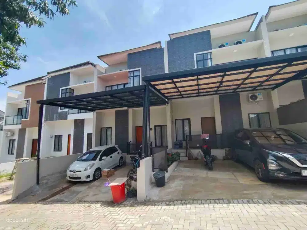 rumah dekat Citragrand dan Pandanaran Hill tembalang