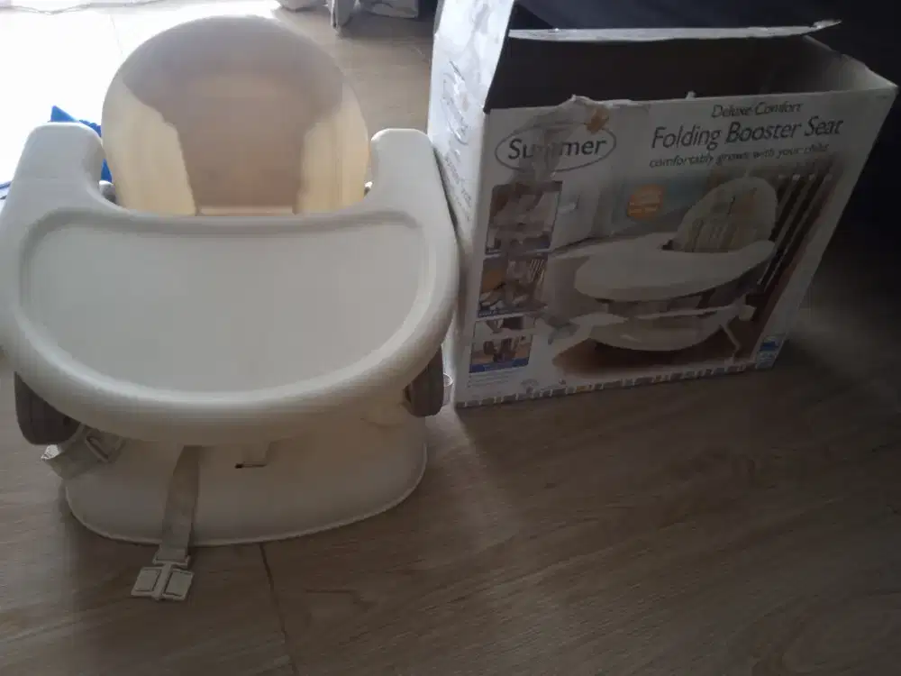 Kursi buat ank makan