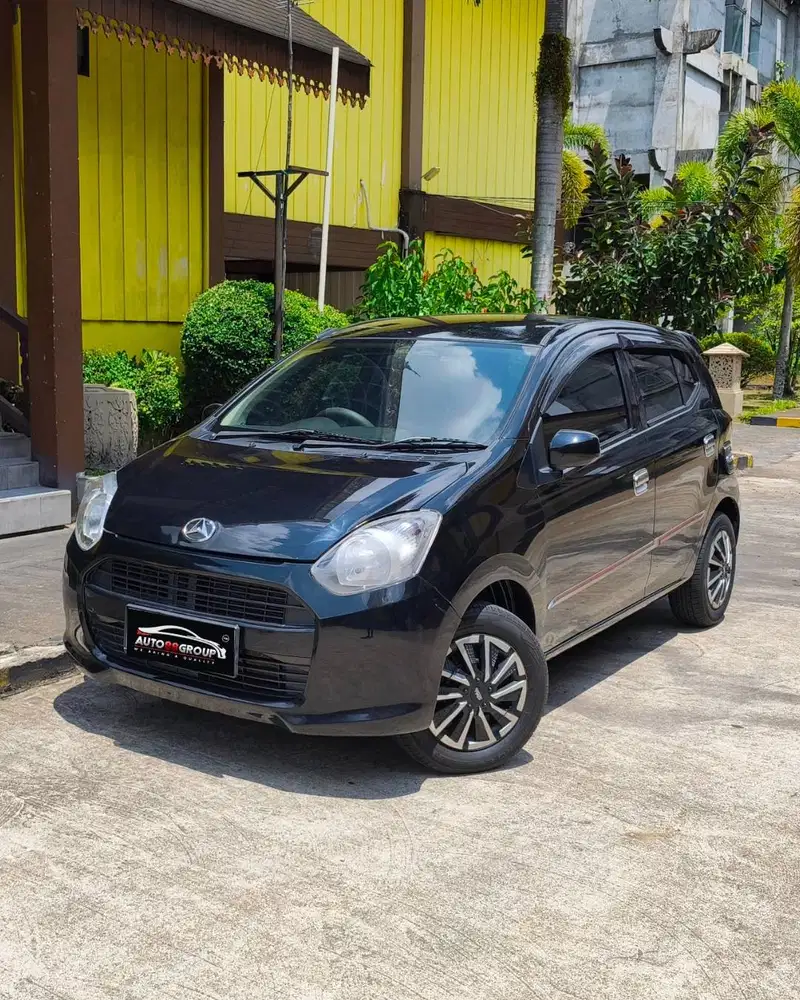 DAIHATSU AYLA (HITAM) TiPE M 1.0 MANUAL (2016)