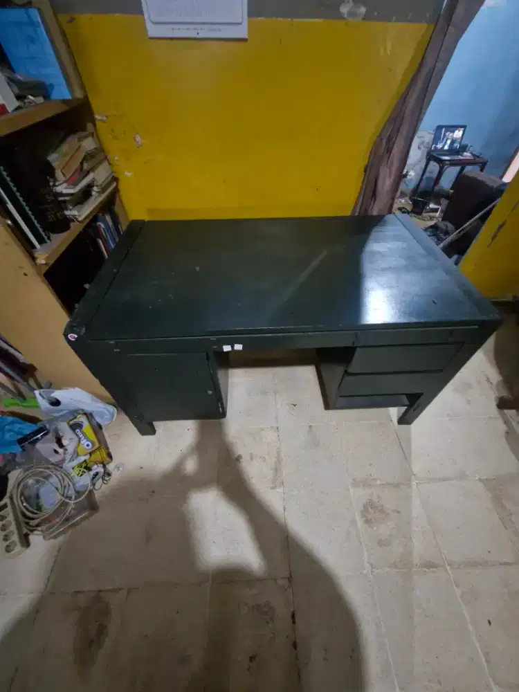 Meja Kayu Jati Serbaguna