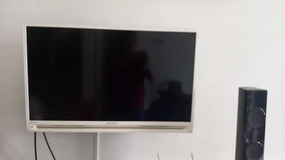 Jual tv layar datar sharp aquos 32 inch