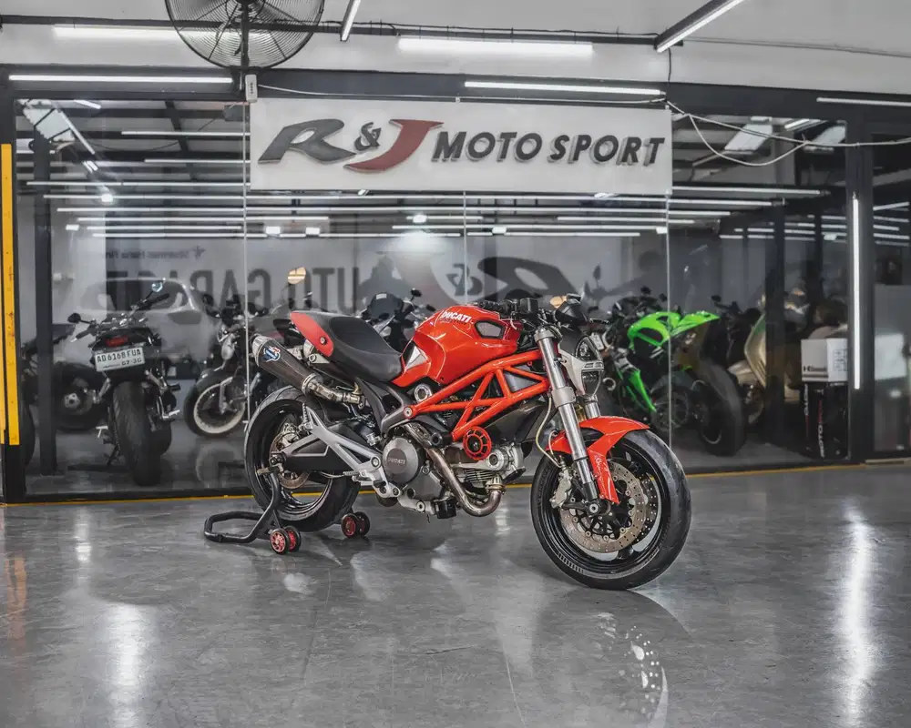 Ducati Monster 795 Nik 2012 Km 11.000an