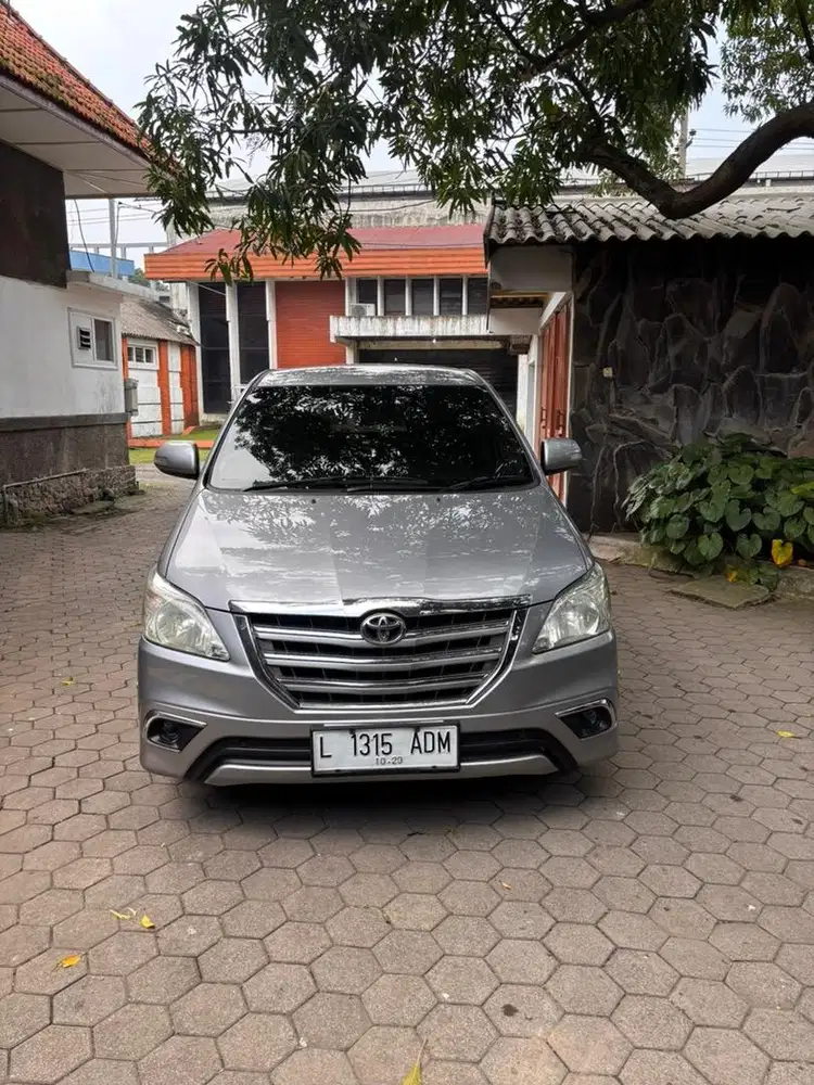 Innova v matic diesel 2015