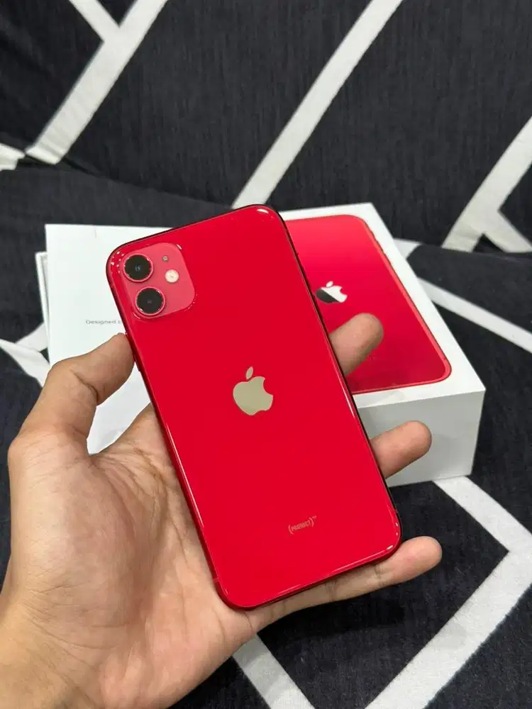 iPhone 11 64Gb iBox