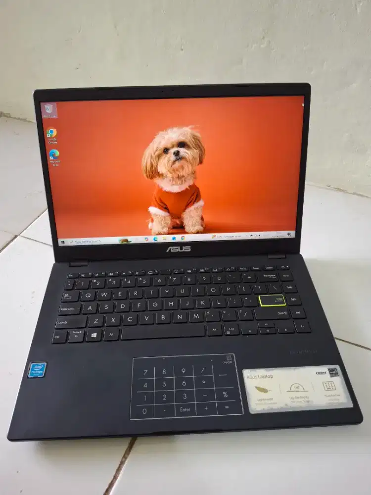 Laptop Asus vivobook e410ma