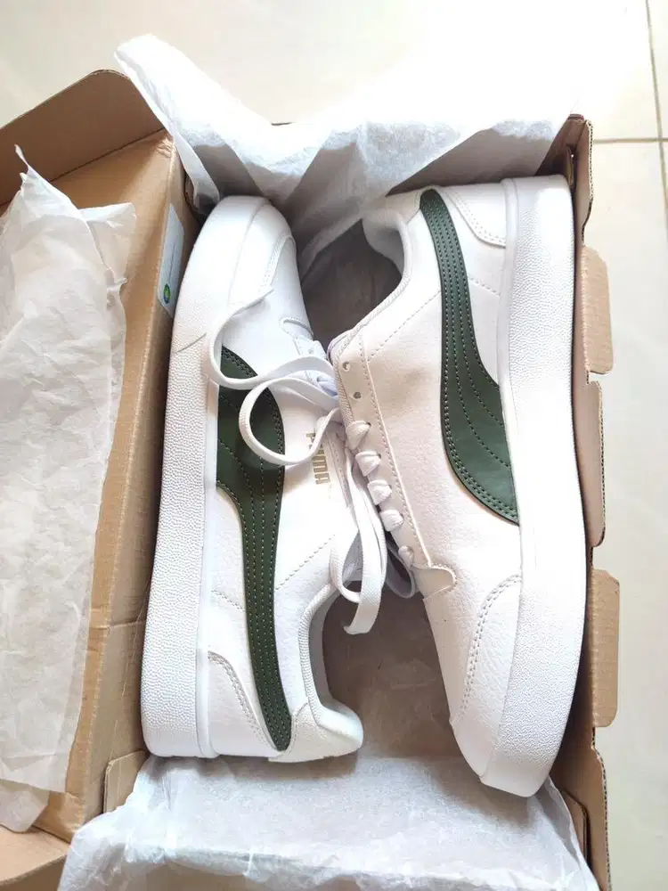 PUMA PUMA Shuffle Sneakers