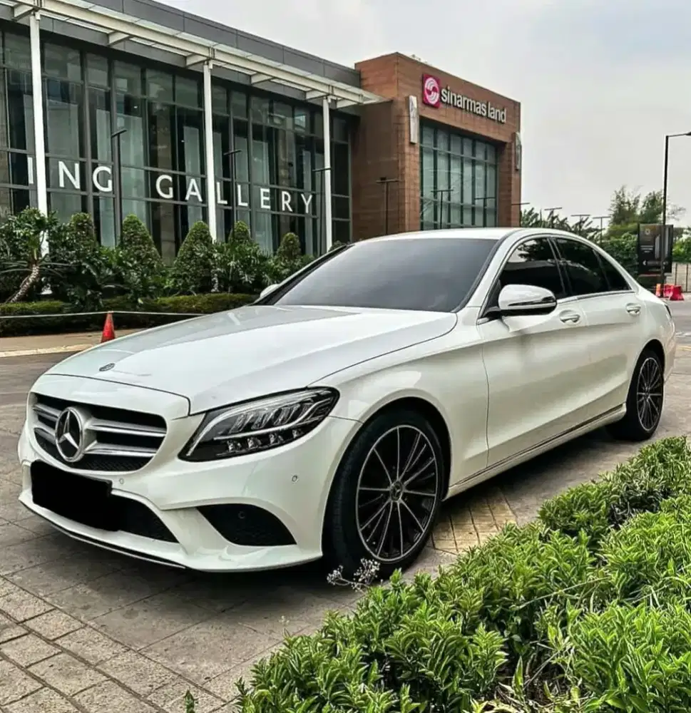 MURAH. Mercedes Benz C200 EQ Boost 2020 w205 amg c250 avg 2019
