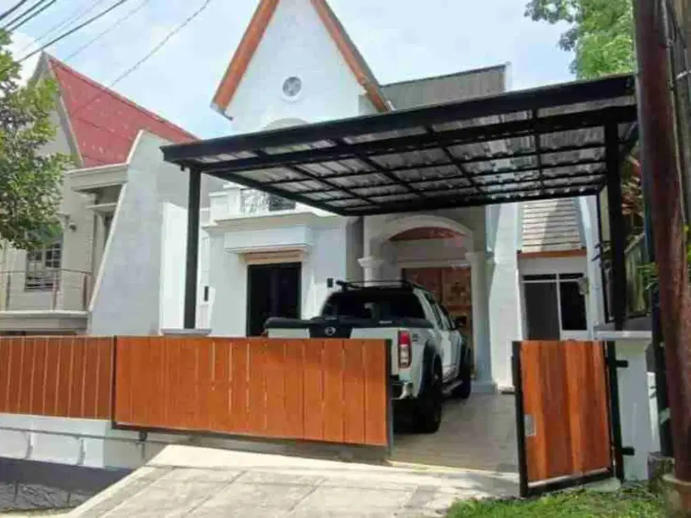 Dijual Rumah Strategis