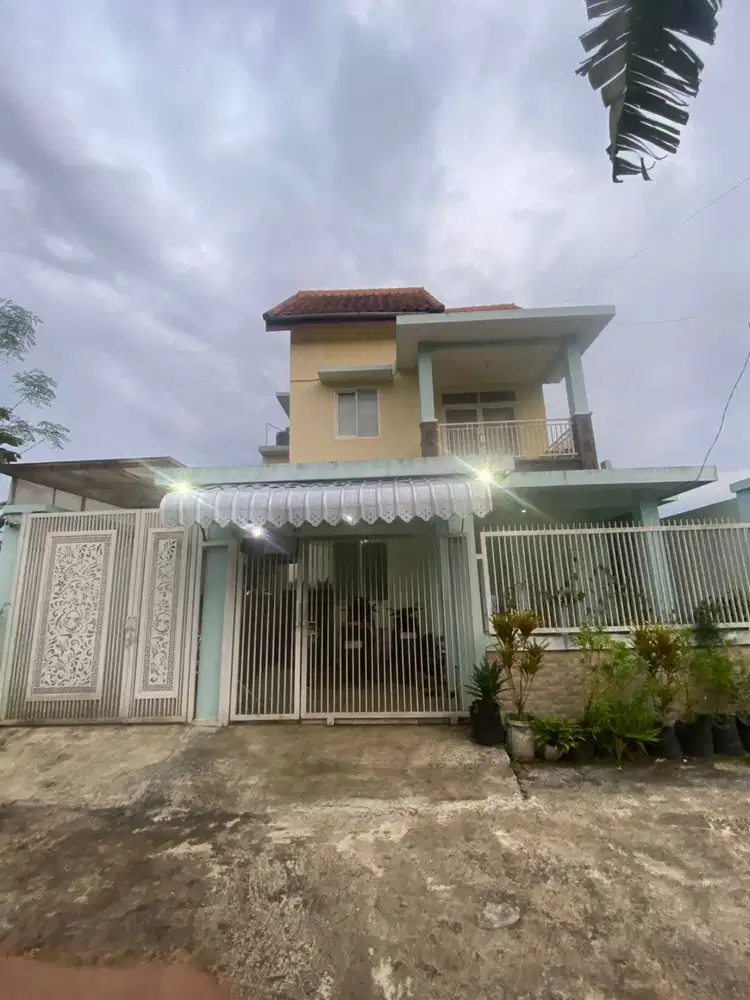 Rumah View Pegunungan di Pandanlandung – Cuma 10 Menit ke Kota Malang!