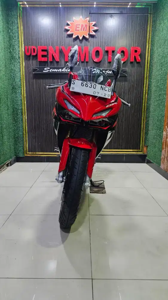 UD ENY MOTOR - Honda CBR 150 ABS thn 2024 mulus