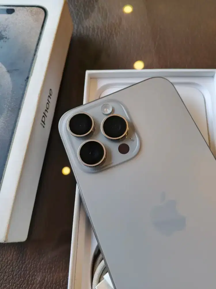 iPhone 15 Pro Max 512gb Gantian kaca kamera saja Natural Titanium