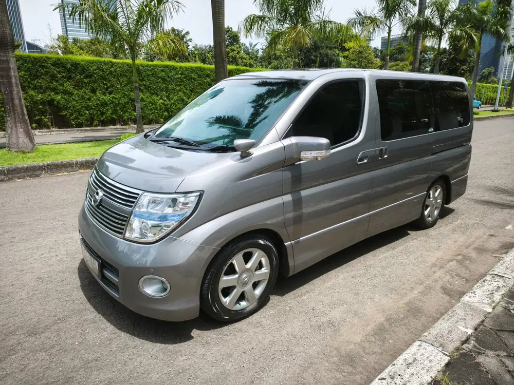 DIJUAL CEPAT!!! Nissan Elgrand 2009 Bensin 2.5 A/T (Built-up/CBU)