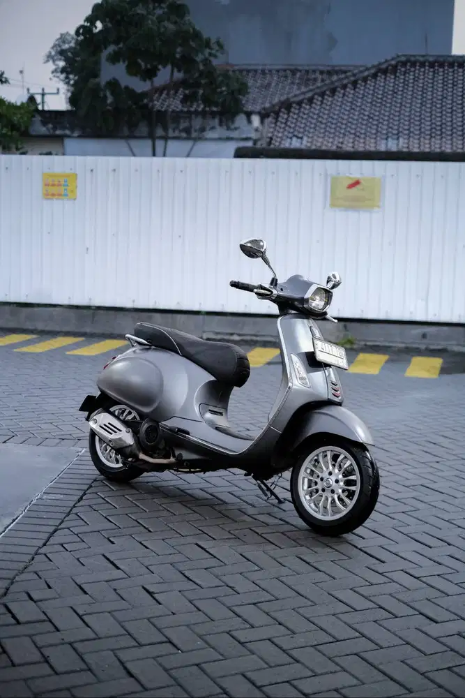 JUAL VESPA MATIC BEKAS/SECOND SPRINT 2014 MURAH BERGARANSI