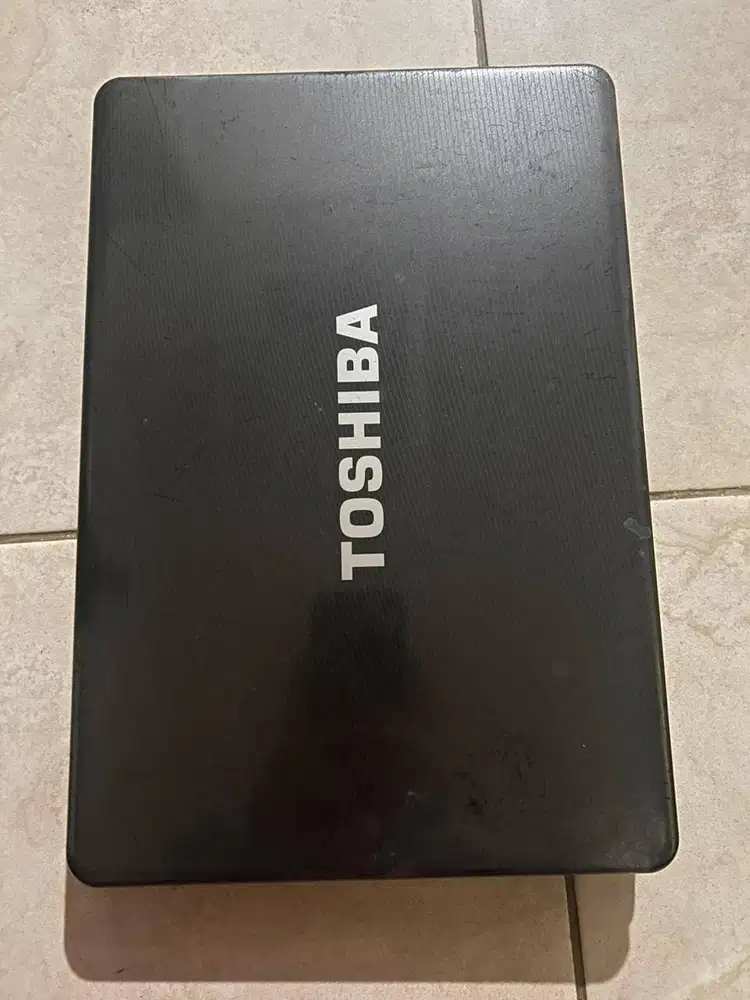 Laptop Toshiba Satellite L510 System Unit