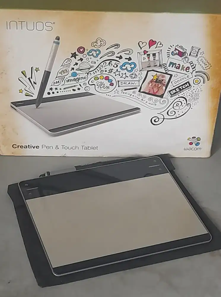 Wacom Intuos CTH-480 Pen & Touch Small Size