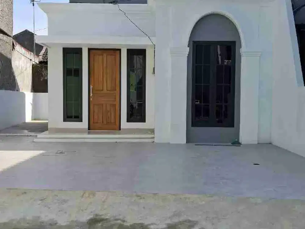 perumahan 100 meter ke jl raya pudakpayung, dekat kantor instansi BPK Keuangan