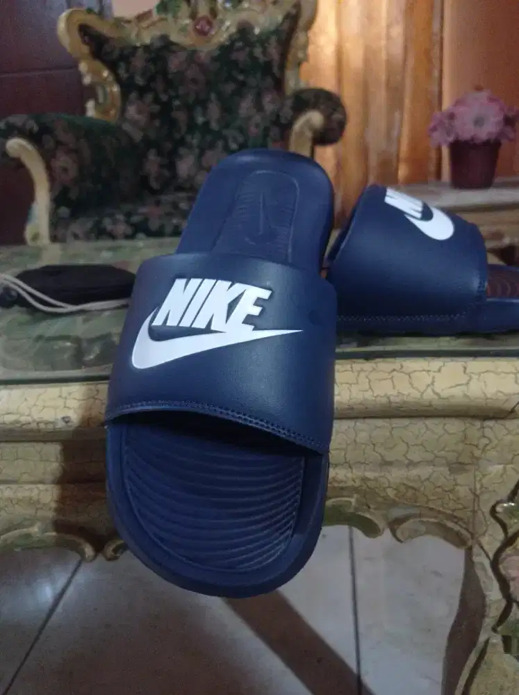 SANDAL NIKE BRAND NEW IN BOX