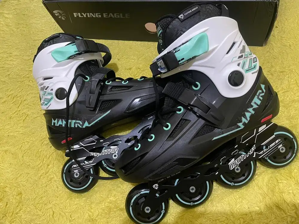 Sepatu Roda Mantra Flying Eagle