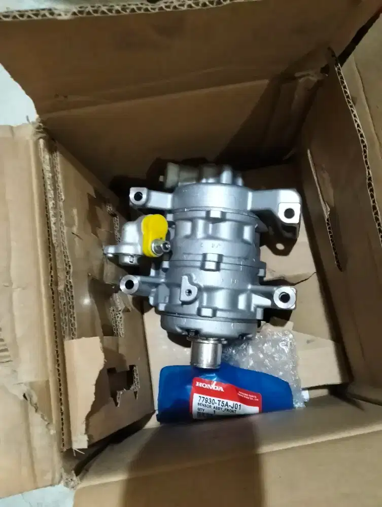Kompresor AC Honda ada 2