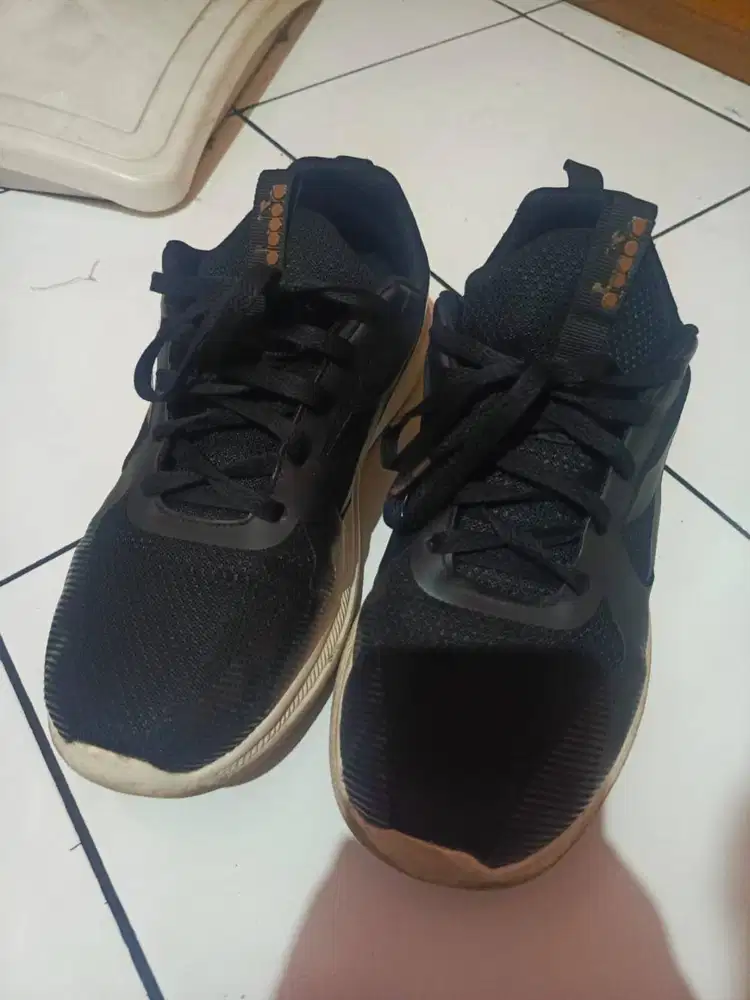 SEPATU RUNNING DIADORA GREYCIA ORIGINAL MENS HITAM