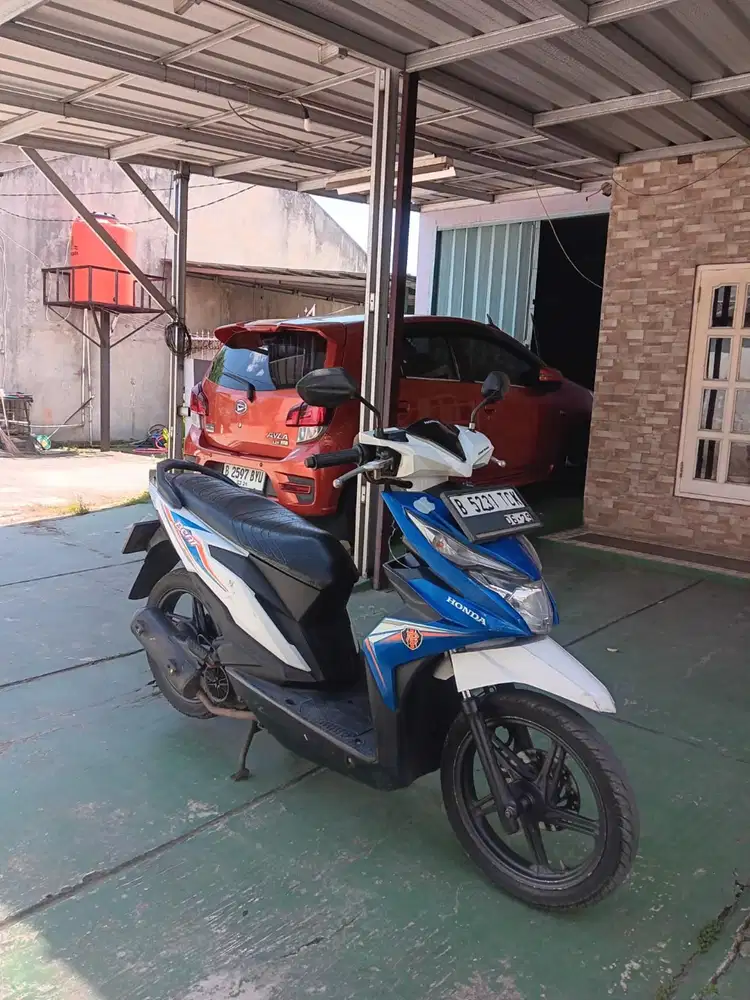 Honda beat 2019 eco biru