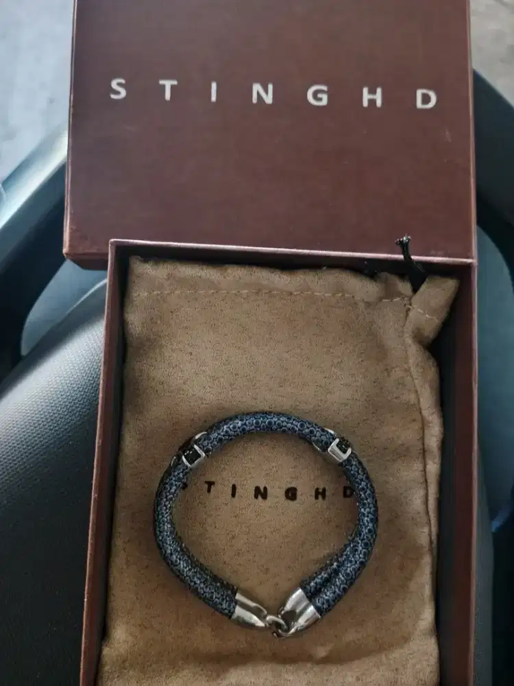 GELANG STING HD