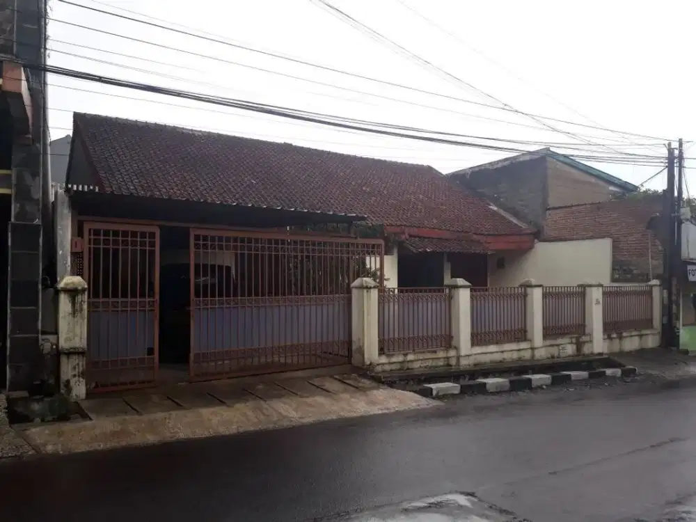 Rumah Strategis Sayap Pasteur Dekat Kampus Cocok untuk Investasi