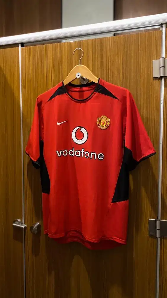 MANCHESTER UNITED 2002 HOME SHIRT JERSEY