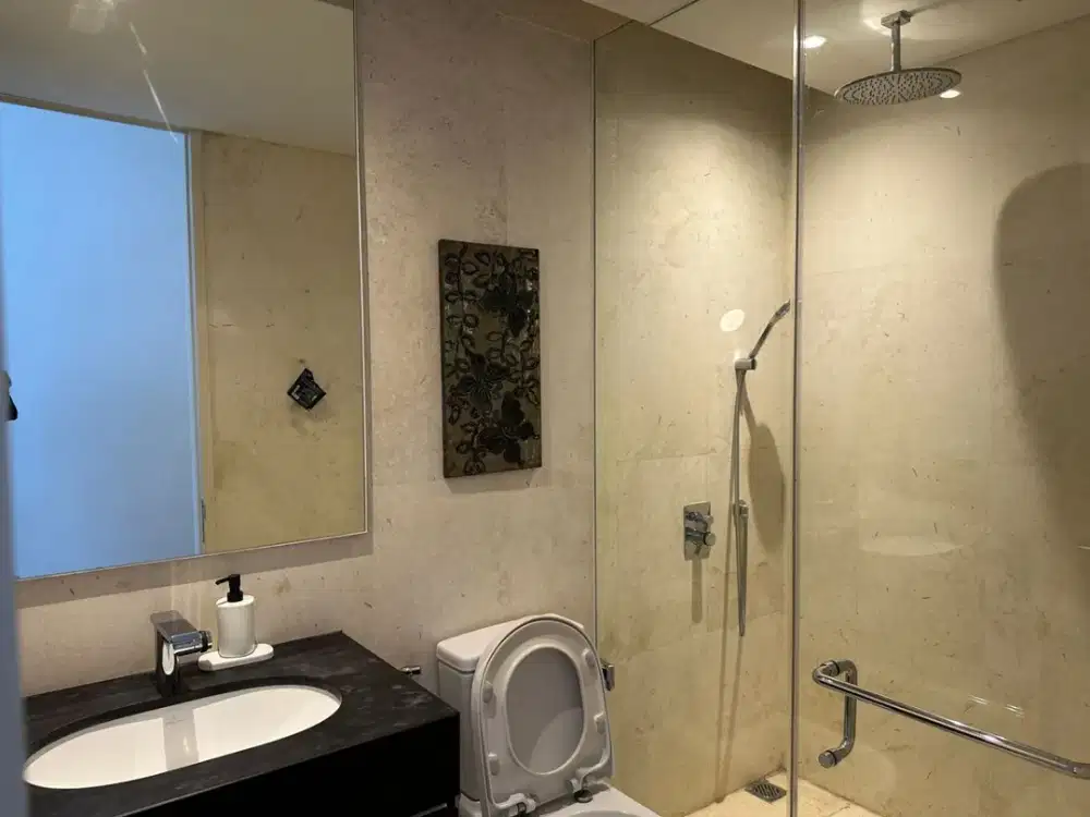 Apartemen Verde Resort Style 3BR Furnished City View