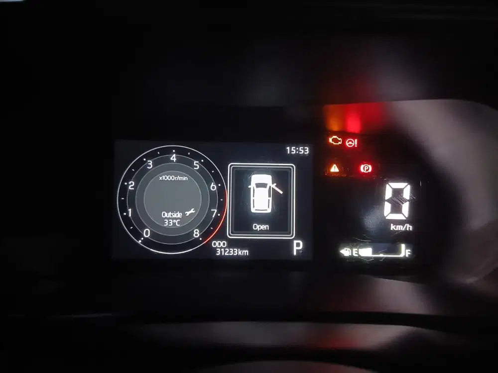 Toyota Raize G 1.2 cvt matic tahun 2024 warna putih