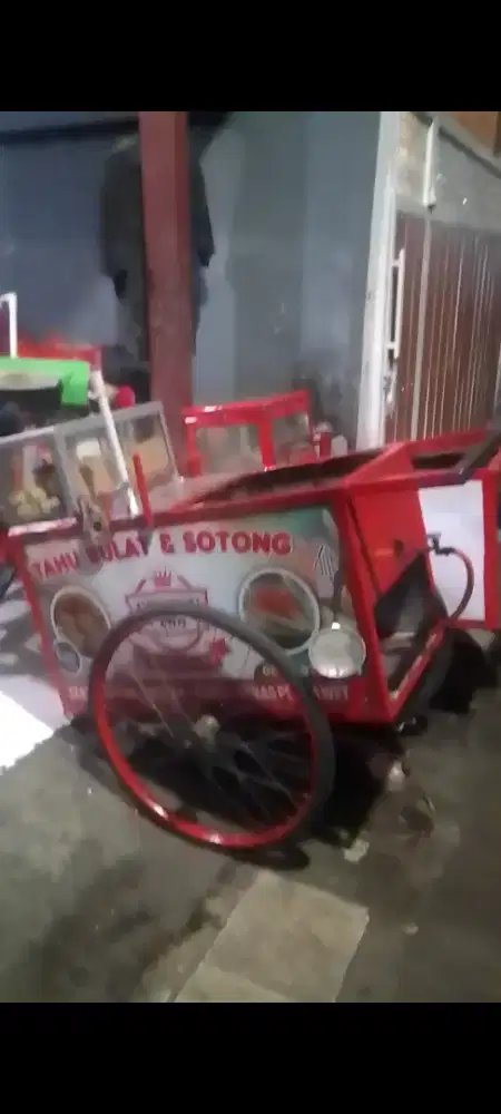 Tahu bulat dan sotong
