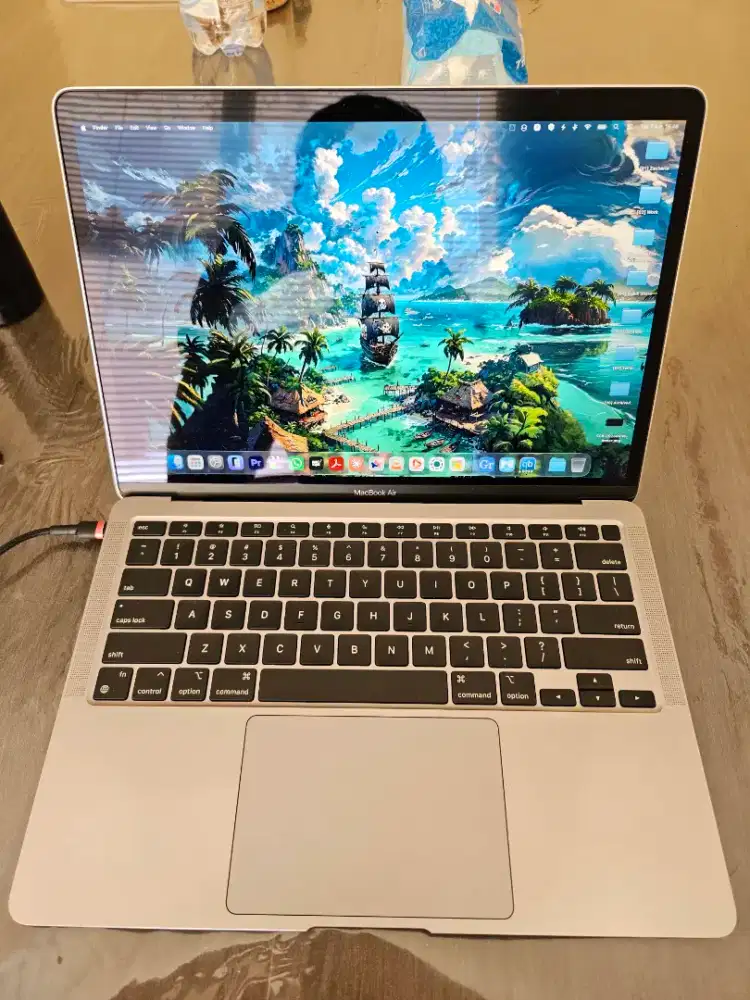 Macbook Air M1 16/256