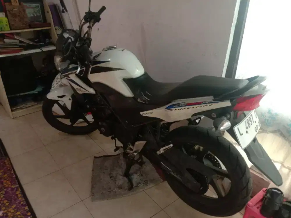 Motor Terawat CBR 150