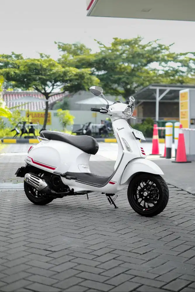 JUAL VESPA MATIC BEKAS/SECOND SPRINT 2022 MURAH BERGARANSI