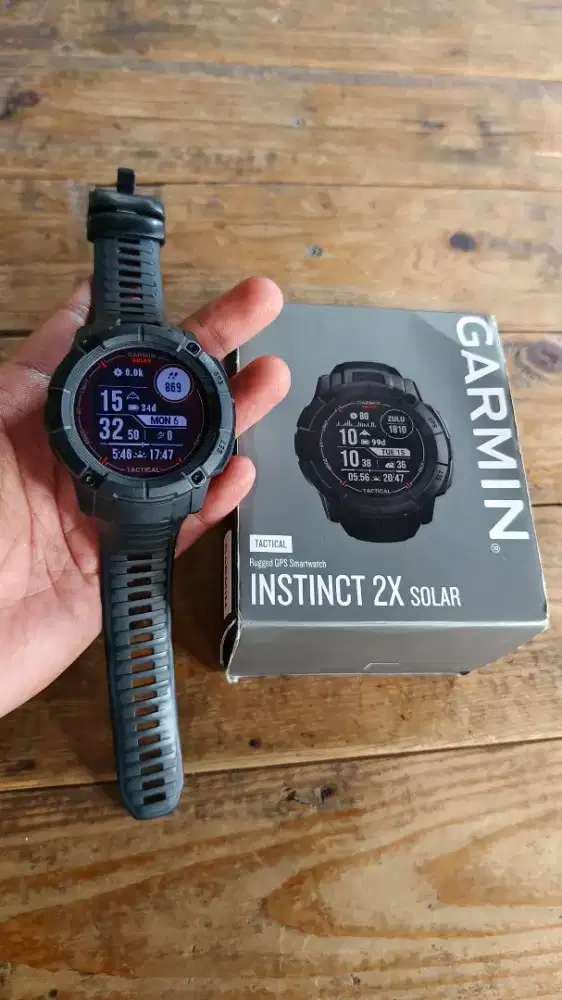 Garmin instinct 2x solar tactical