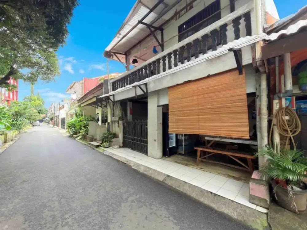 GAK SAMPE 2 M ! RUMAH LAMA LAYAK HUNI, AKSES JALAN 2 MOBIL DI TEBET