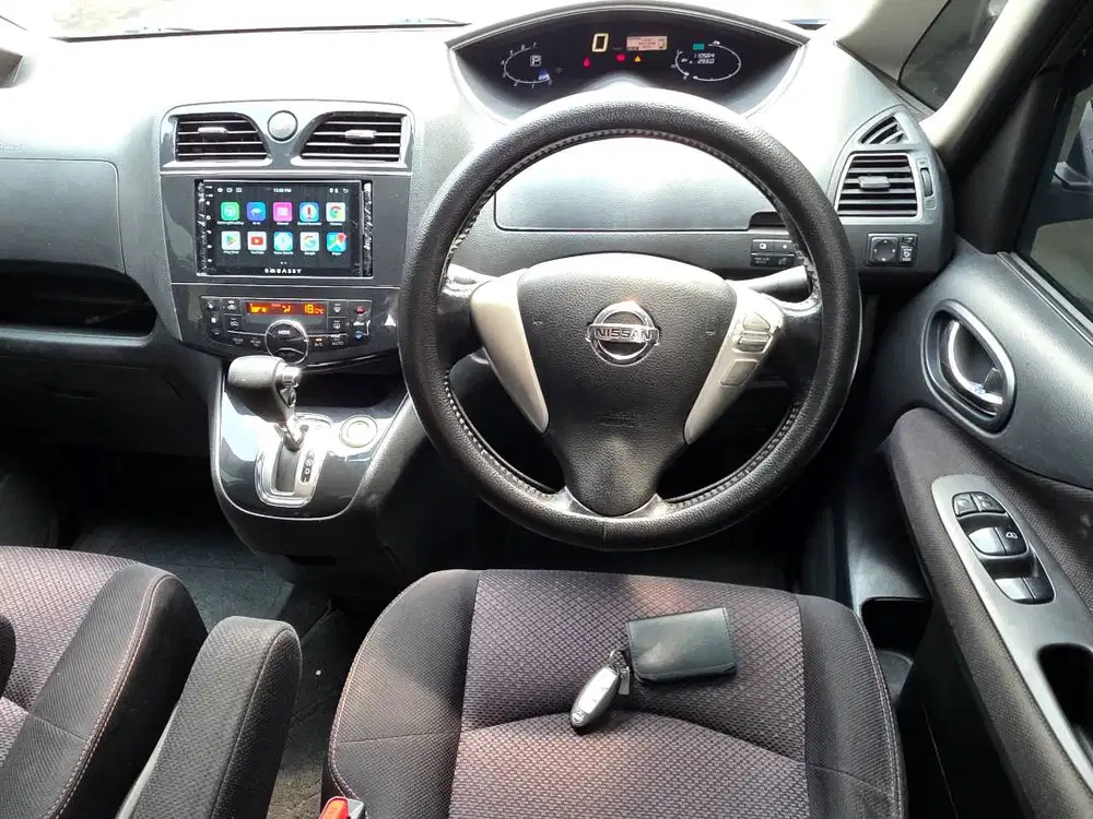 Nissan Serena HWS Matic 2013 Dp 5 Juta Promo