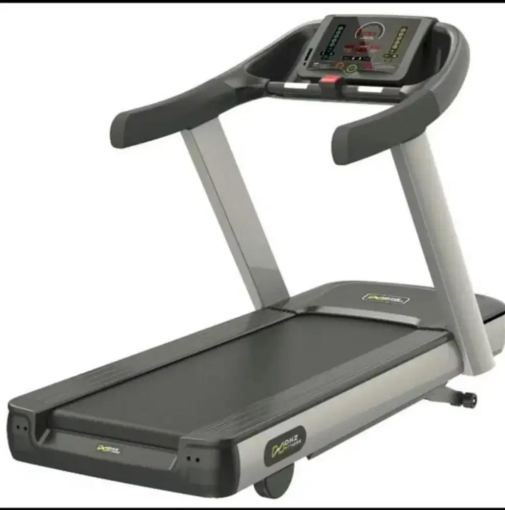 DHZ Treadmill X8200