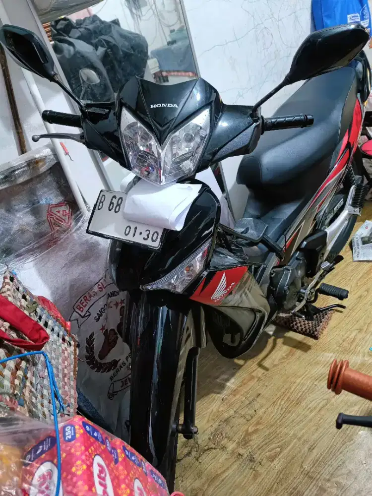 Dijual supra x 125 2009 karbu