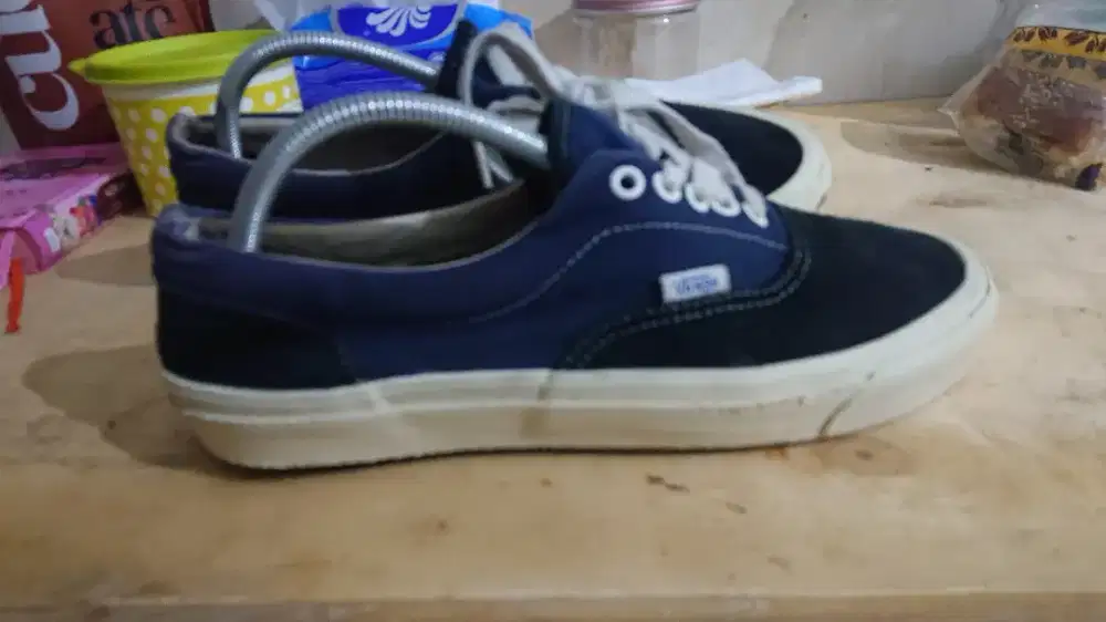 Preloved Vans vault OG ori 42